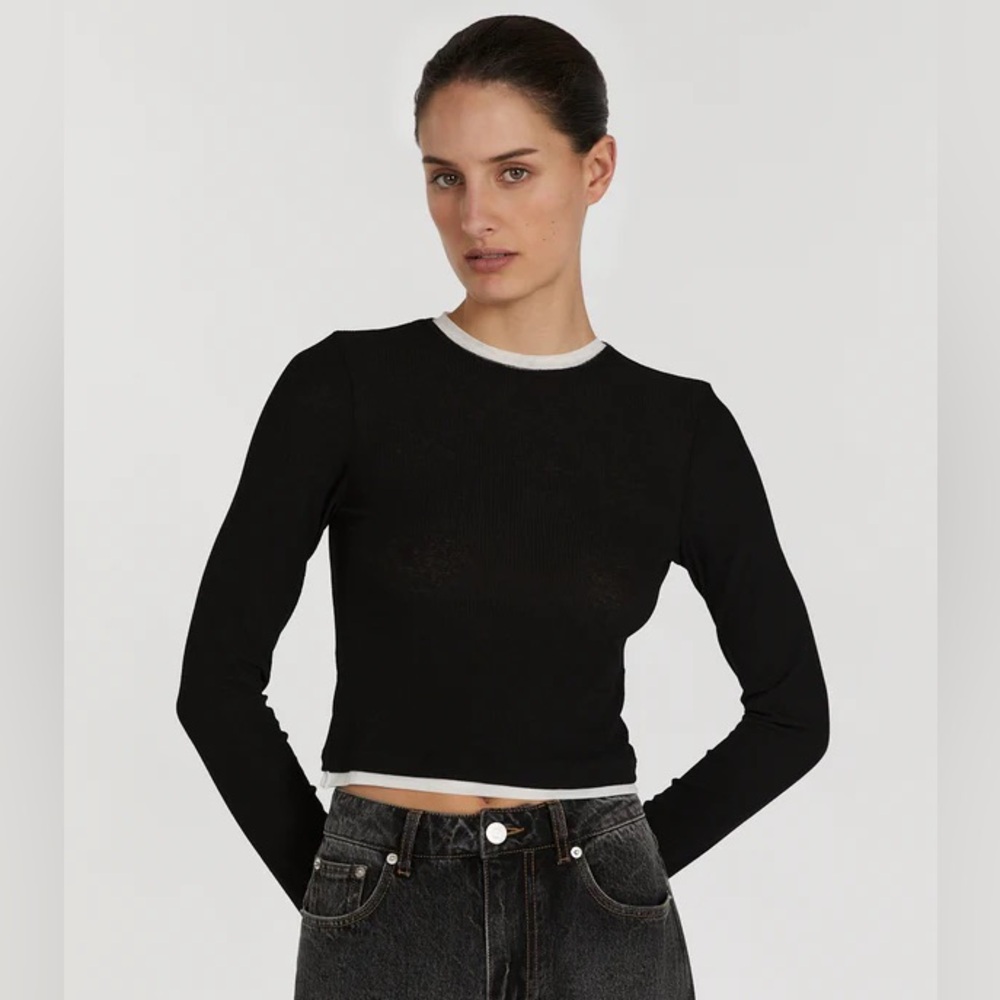 Dissh Lina Black Contrast Top, Size Small
